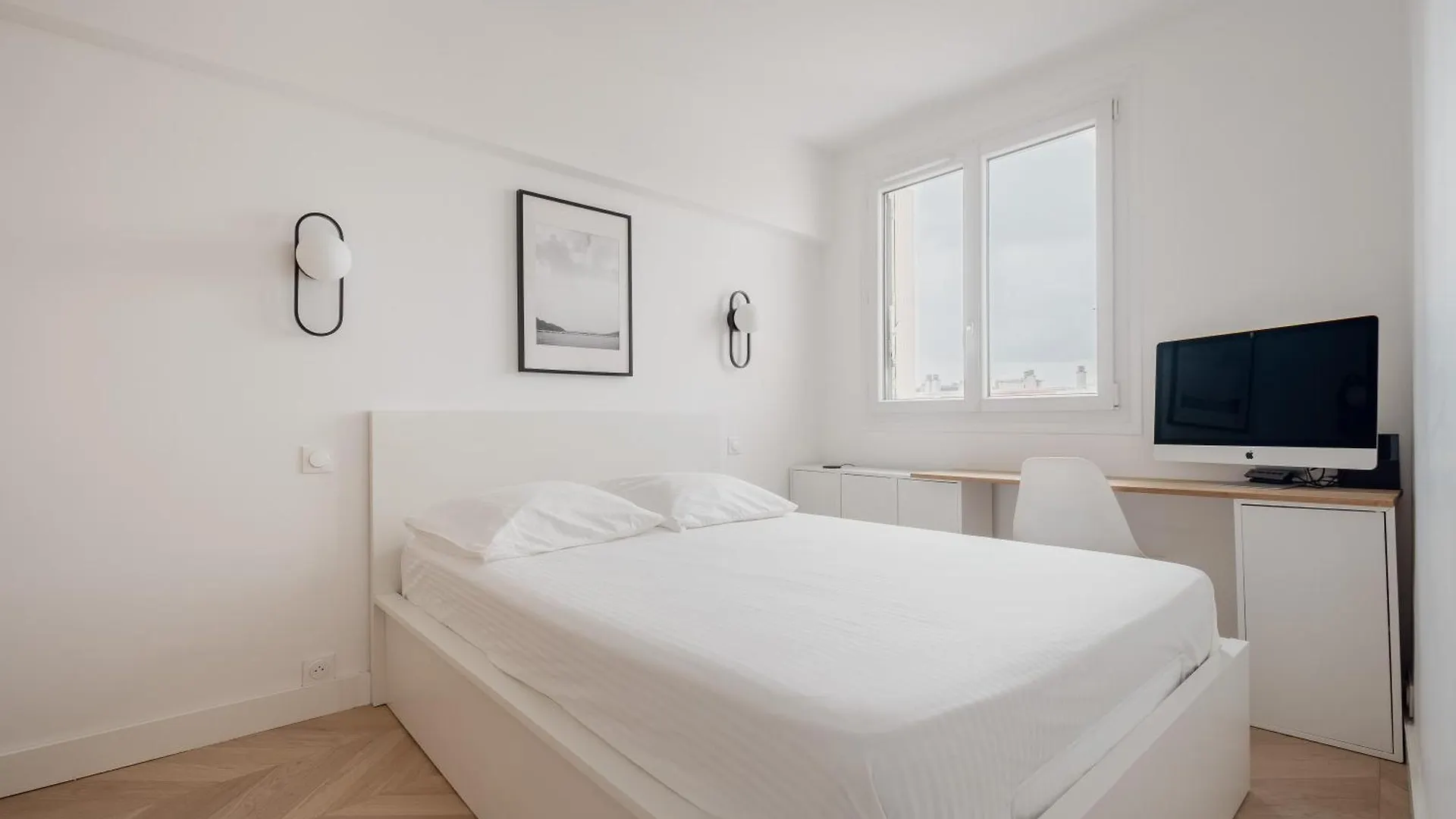 Veeve - Meticulously Minimalist Apartment Paris 0*,  France